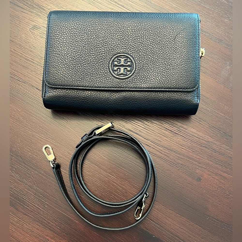 Tory Burch Bombe flat Crossbody wallet